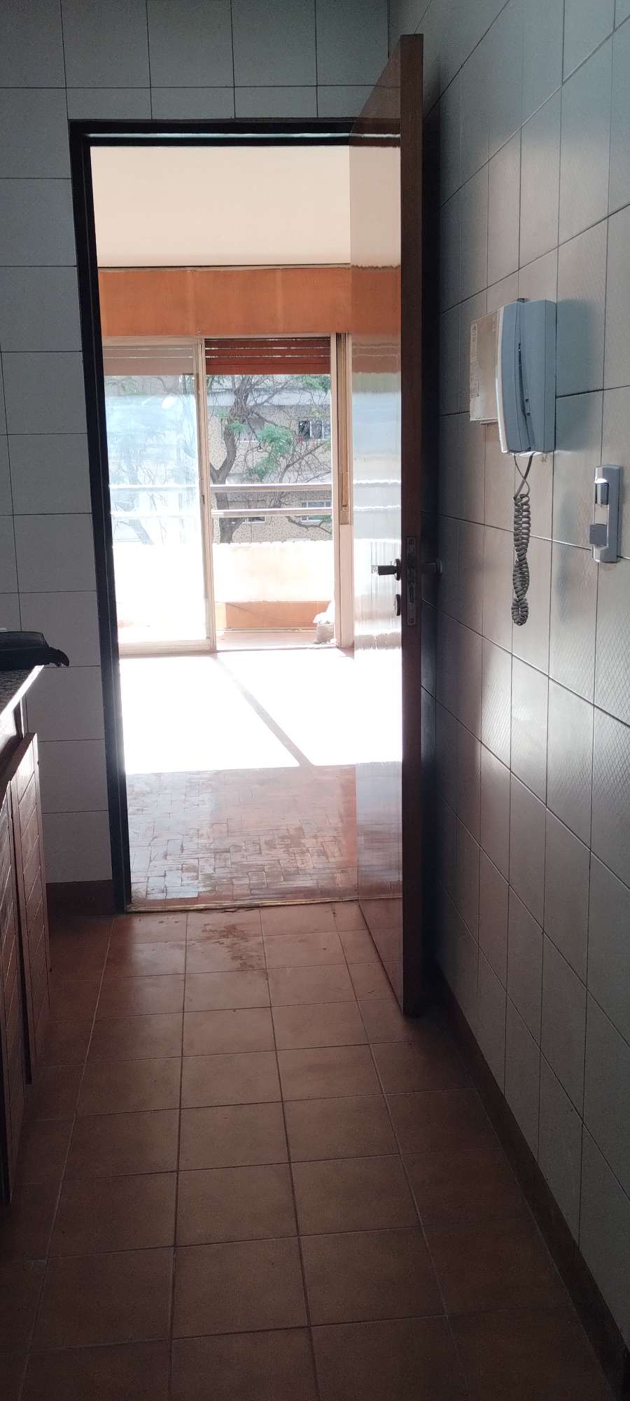 Oportunidad De Inversion - Excelente Ubicacin - Departamento en Venta en Córdoba con 2 dorm., 5 amb. y 78 m2 cubiertos - imagen 4