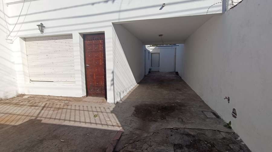 Comprar Casa en Córdoba · dueño directo · 2 dorm · cochera · 200 m² de lote - Imagen 2