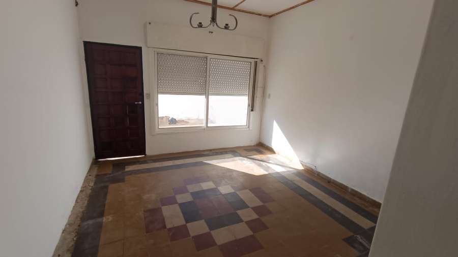 Casa En Venta Barrio San Vicente - Casa en Venta en Córdoba con 2 dorm., 4 amb., 160 m2 cubiertos y 200 m2 totales - imagen 11