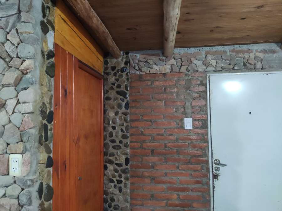 Venta De Casa En San Francisco Del Monte De Oro - Casa en Venta en San Luis con 2 dorm., 3 amb., 60 m2 cubiertos y 440 m2 totales - imagen 9