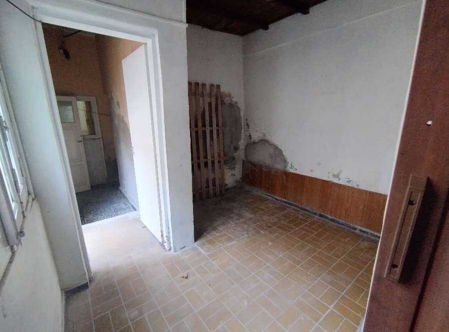 Vendo Casa Mixta Totalmente Habitable Ms Departamento A Reciclar - Casa en Venta en Godoy Cruz con 4 dorm. y 150 m2 totales - imagen 8