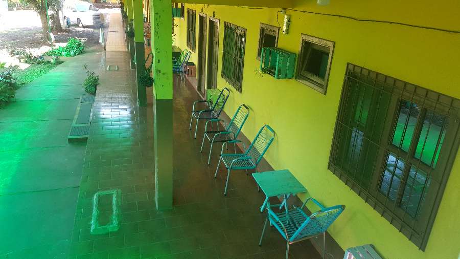 Tu próximo Hotel en Venta en Puerto Iguazú · dueño directo · 7,47 m² de lote - Imagen 3
