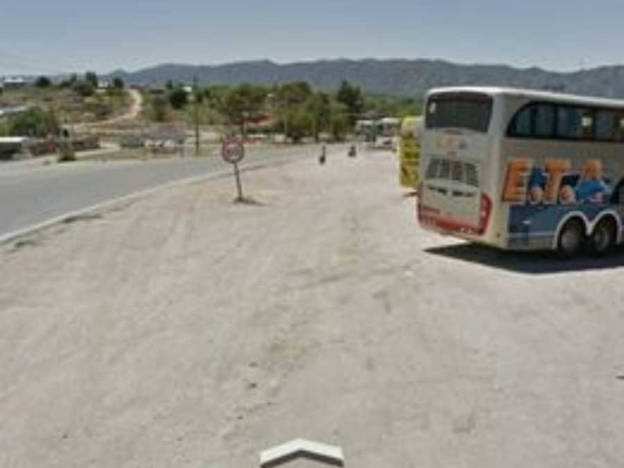 En Villa Carlos Paz, Terreno en Venta · frente 16 m · largo 50 m · 800 m² de lote · dueño directo - Imagen 4