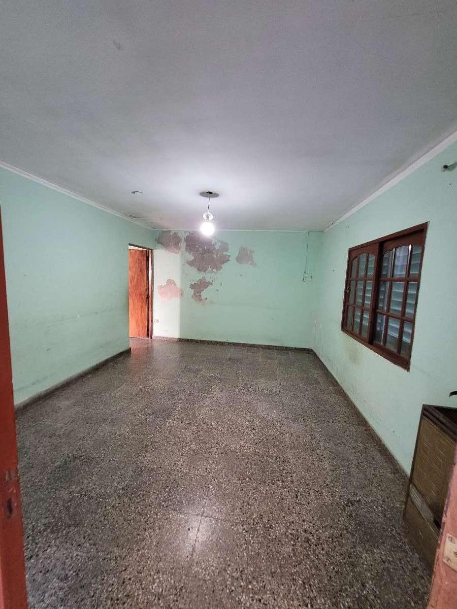 Casa en San Miguel de Tucumán: en Venta · dueño directo · 3 dorm · 4 ambientes · 84 m² de lote - Imagen 3
