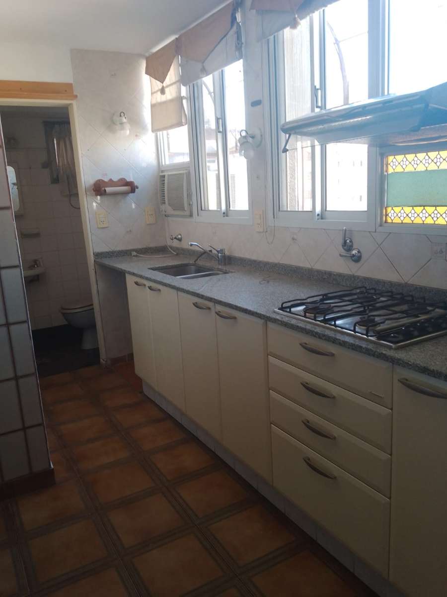 Casa única en Rosario en Venta · dueño directo · 3 dorm · cochera · 113 m² de lote - Imagen 4