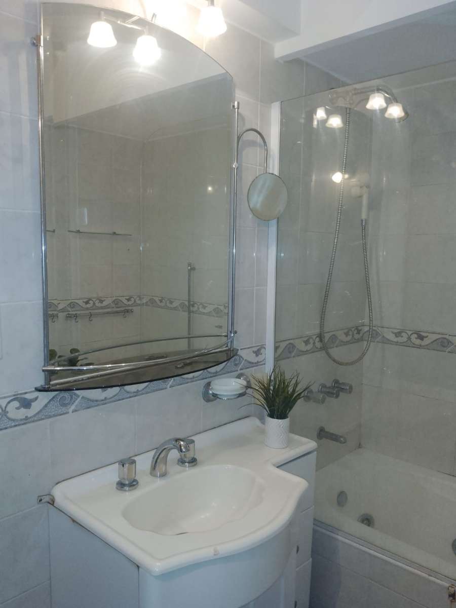 Dueo Vende Depto Piso Exclusivo Excelente Estado C/ Cochera - Departamento en Venta en Rosario con 3 dorm., 5 amb. y 102 m2 cubiertos - imagen 9