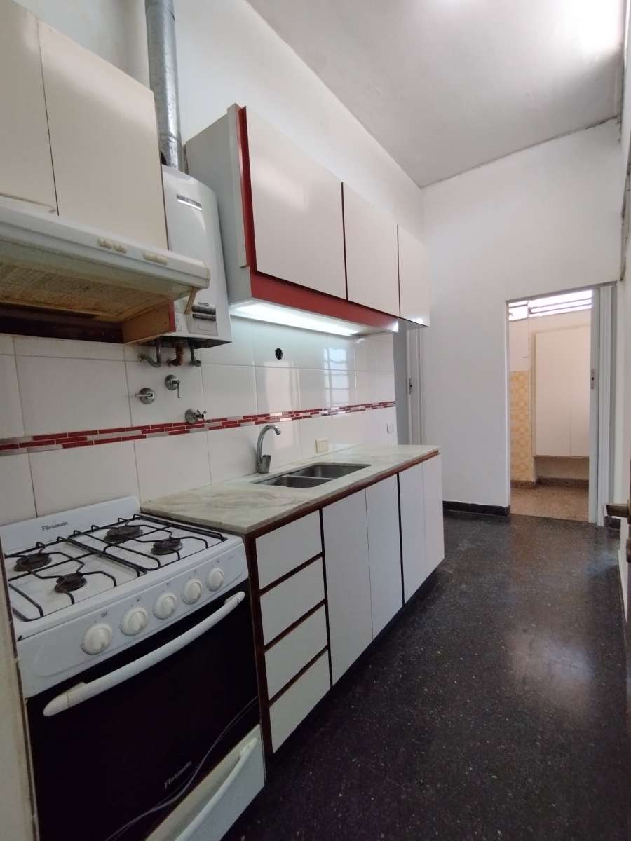 VENTA Casa 2 dormitorios planta alta con cochera en Barrio Jorge Cura - Av. Jorge Cura 2660 - Imagen 3