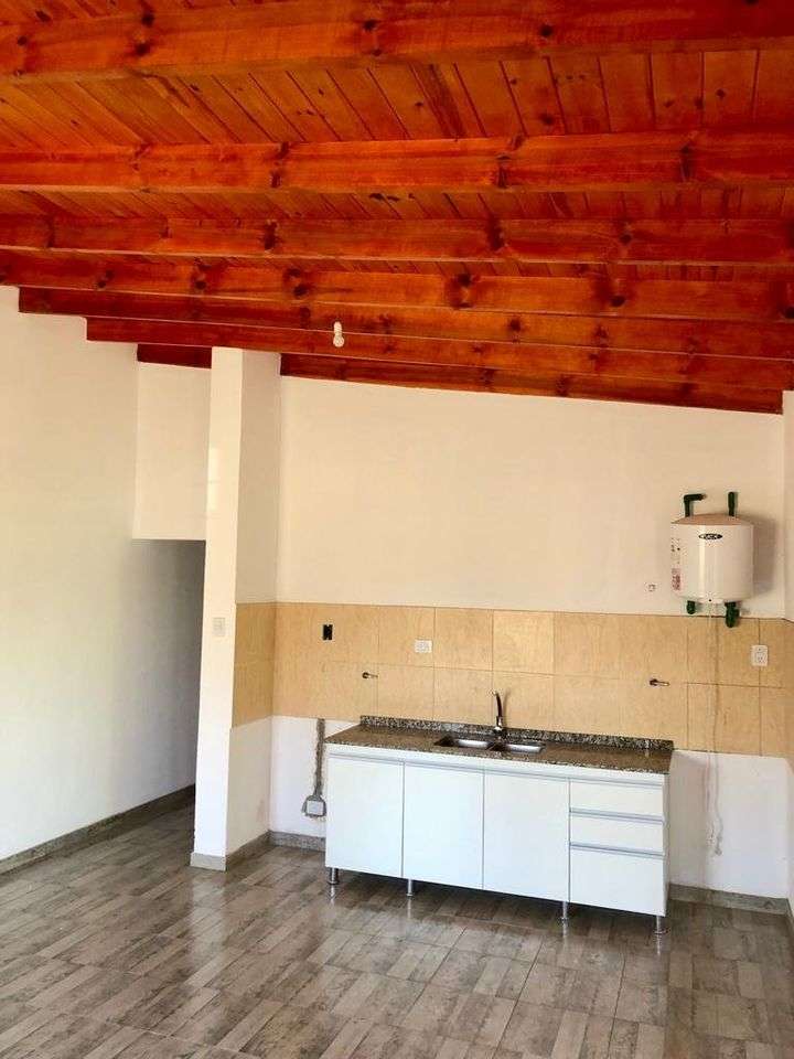 Casa en Venta en Villa del Dique con 2 dorm., 3 amb., 120 m2 cubiertos y 371 m2 totales - imagen 5