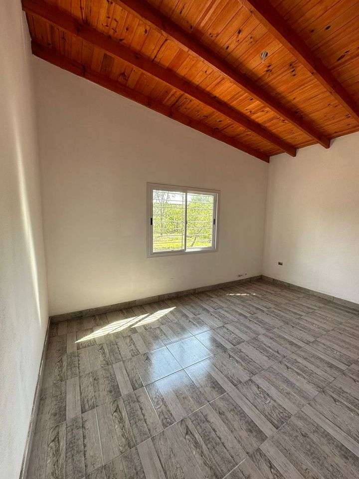Oportunidad: Casa en Venta en Villa del Dique · dueño directo · 2 dorm · cochera · 371 m² de lote - Imagen 4