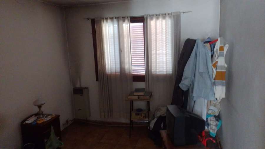 Se Vende Casa Excelente Ubicacion - Casa en Venta en Neuquén con 3 dorm., 3 amb., 140 m2 cubiertos y 220 m2 totales - imagen 7