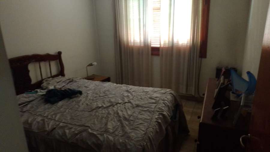 Se Vende Casa Excelente Ubicacion - Casa en Venta en Neuquén con 3 dorm., 3 amb., 140 m2 cubiertos y 220 m2 totales - imagen 8