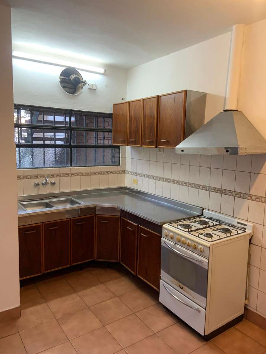 Casa única en Córdoba en Alquiler · dueño directo · 2 dorm · 4 ambientes · 170 m² de lote - Imagen 2