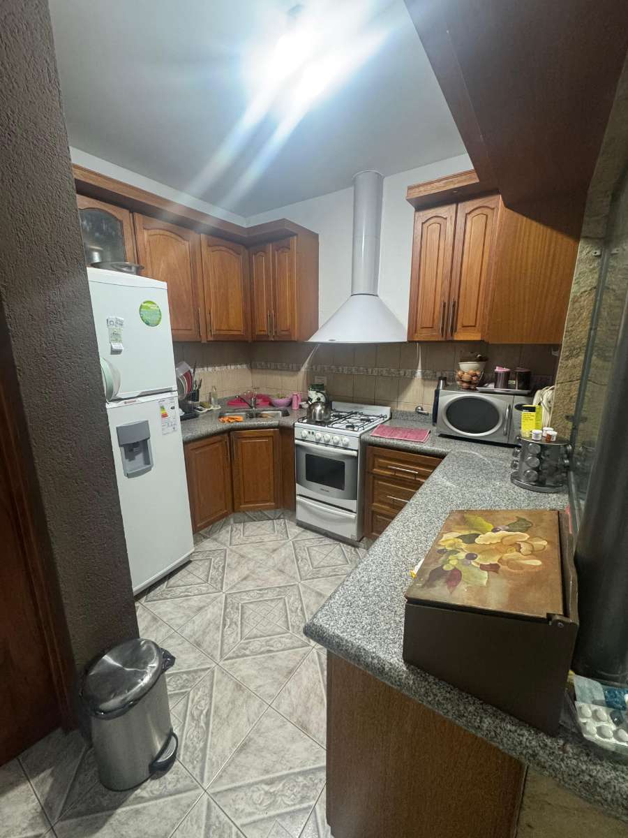 Vendo Casa En Sector Rotonda Golf - Casa en Venta en Río Cuarto con 3 dorm. y 300 m2 totales - imagen 2