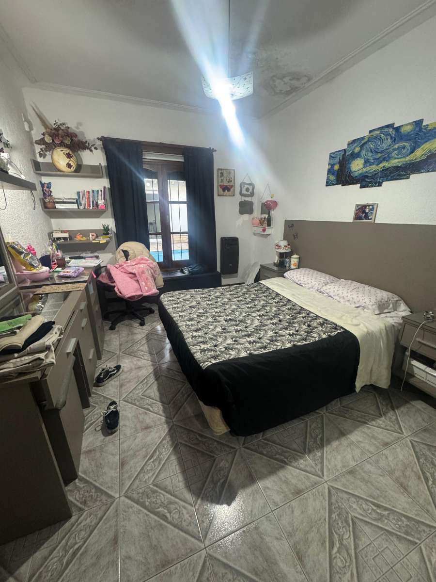 Vendo Casa En Sector Rotonda Golf - Casa en Venta en Río Cuarto con 3 dorm. y 300 m2 totales - imagen 3