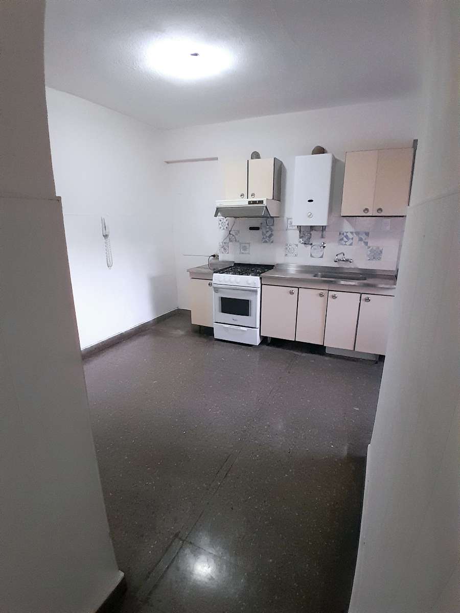 Departamento A La Venta - Departamento en Venta en Villa Nueva con 3 dorm., 6 amb. y 85 m2 cubiertos - imagen 12