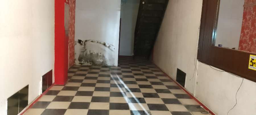 Alquiler De Local Con Entrepiso ,a 2 Cuadras De La Rosada - Local en Alquiler en San Nicolás con 120 m2 cubiertos - imagen 4