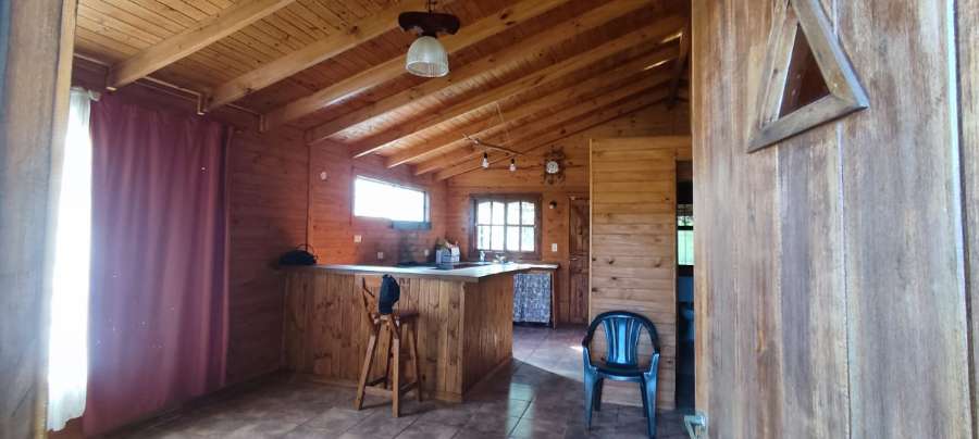 Casa En Venta Coln Entre Ros - Casa en Venta en Colón con 2 dorm., 3 amb., 60 m2 cubiertos y 315 m2 totales - imagen 2