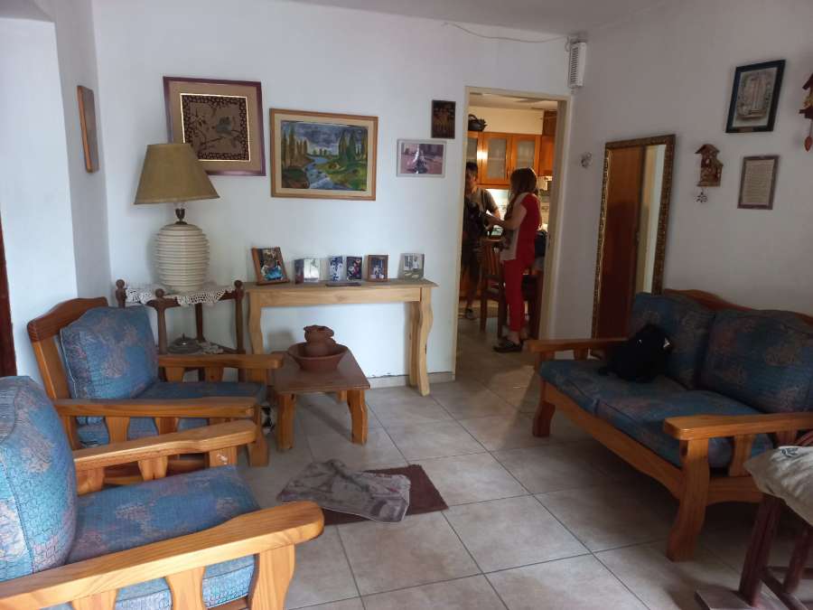Amplia Casa en Venta - 3 Dorm. (Apta Crédito Hipotecario) - Imagen 3