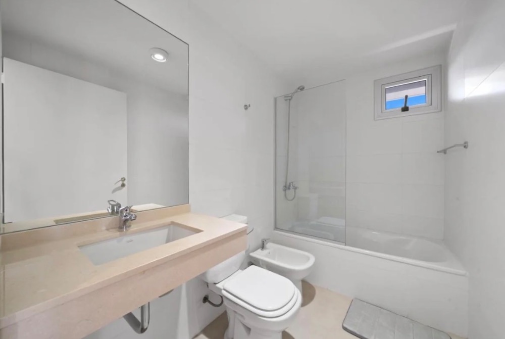 Departamento En Alquiler En Buenos Aires, Frente A Plaza Houssay, 3 Ambientes - Departamento en Alquiler en Junín con 2 dorm., 3 amb. y 80 m2 cubiertos - imagen 12