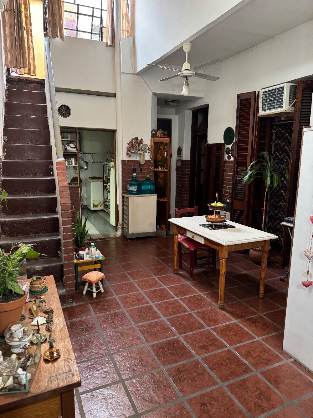 Casa en venta en Villa Devoto, CABA, 4 ambientes con patio cubierto y terraza - Imagen 4
