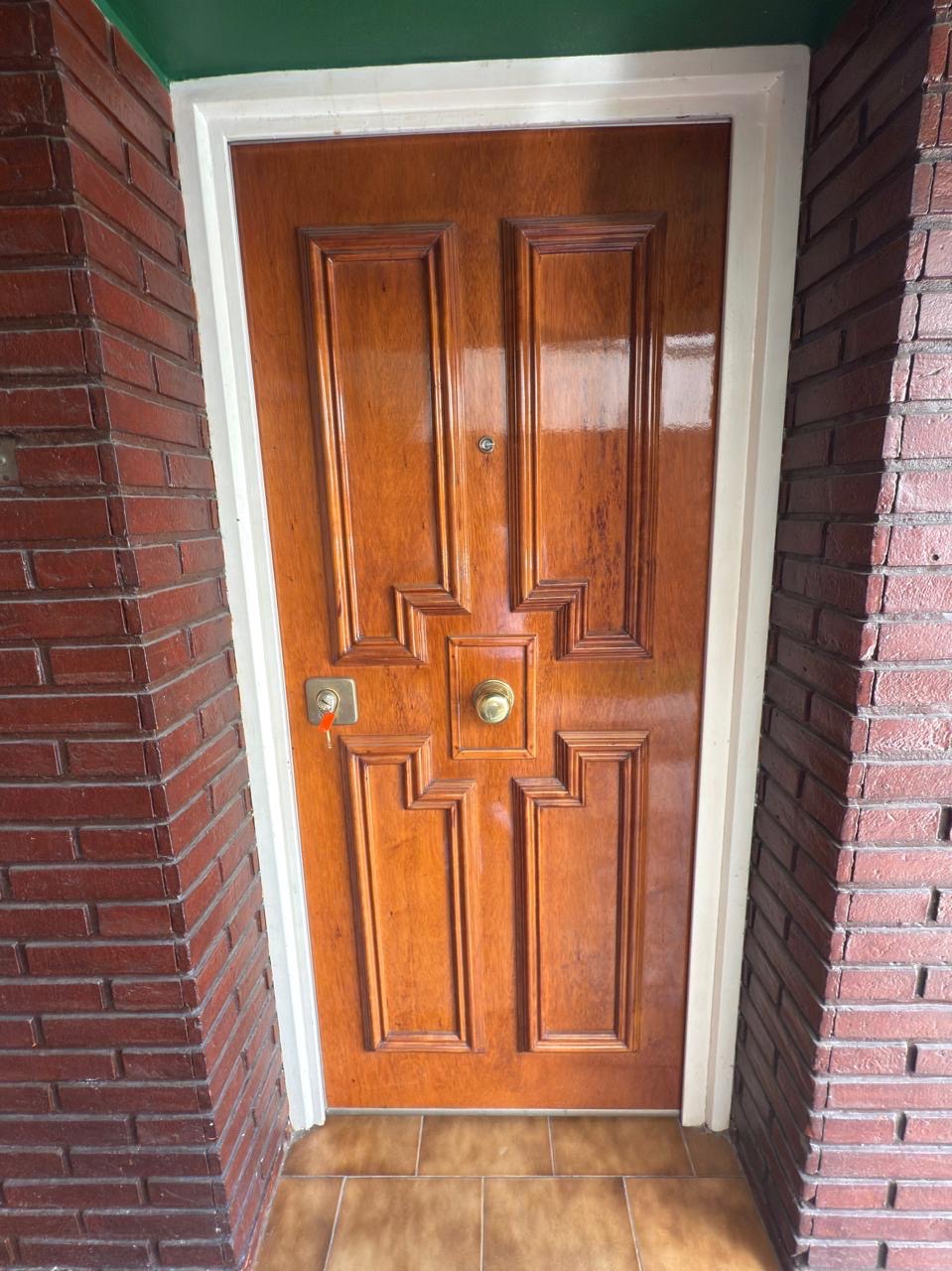 Casa en venta en Monte Castro, CABA, 4 ambientes con cochera - Imagen 2