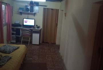Comprar Casa en Las Heras · dueño directo · 3 dorm · 2 cocheras · 295 m² de lote - Imagen 1