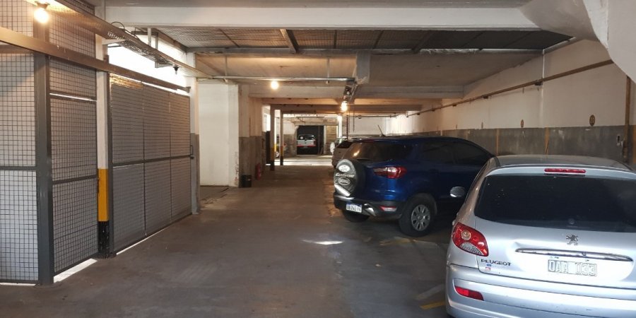 1505 M2 Para Proyecto Inmobiliario En Centro Rosario - Depósito en Venta en Rosario con 2.000 m2 cubiertos y 1.505 m2 totales - imagen 2