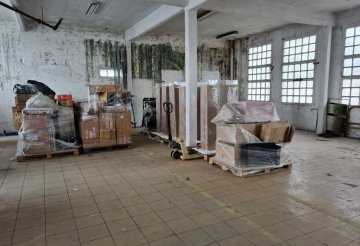 Comprar Depósito en General San Martin · dueño directo · 605 m² de lote - Imagen 1
