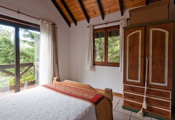Casa en Temporario en Carilo con 4 o más dorm y 240 m² de lote - Imagen 5