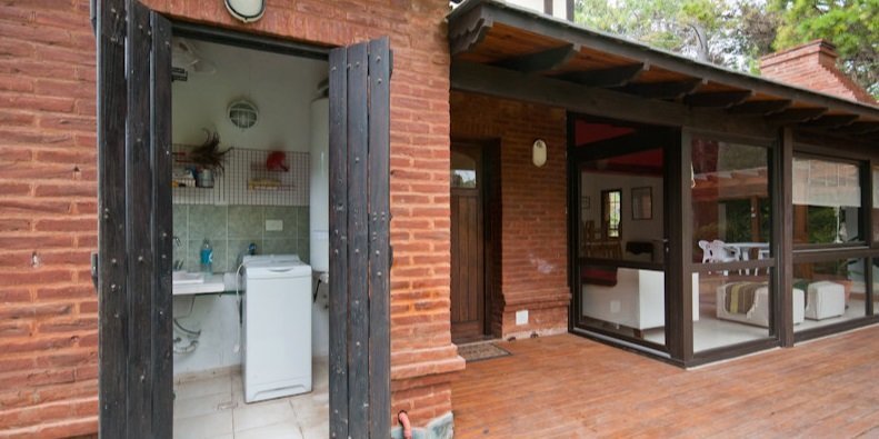 Casa en Temporario en Carilo con 4 dorm., 240 m2 cubiertos y 240 m2 totales - imagen 2