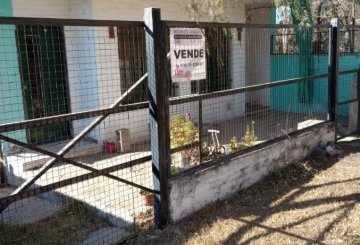 Excelente Casa en Santa Maria en Venta · dueño directo · 2 dorm · 300 m² de lote - Imagen 1
