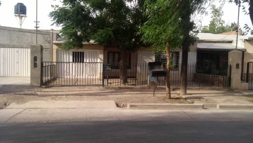 Departamento en Rodeo de la Cruz: en Venta · dueño directo · 3 dorm · cochera · 200 m² de lote - Imagen 1