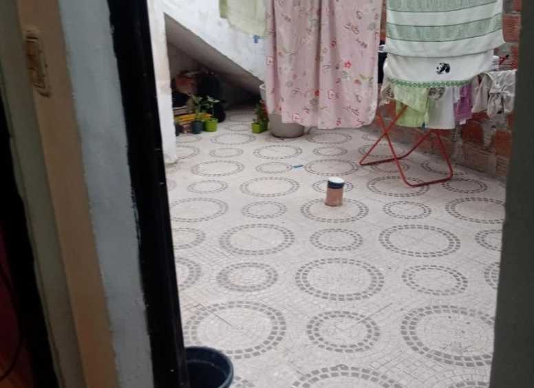 Hermoso Ph, 4 Ambientes A $usd 21.000 A 5 Minutos De La Estacin De Moreno. Whatsapp: 11-6656-4634 - Casa en Venta con 3 dorm., 4 amb., 150 m2 cubiertos y 175 m2 totales - imagen 7