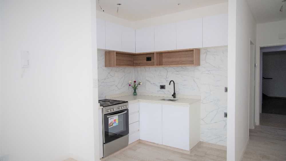 DUEÑO DIRECTO VENDE MONOAMBIENTE a estrenar en flores. - Imagen 1