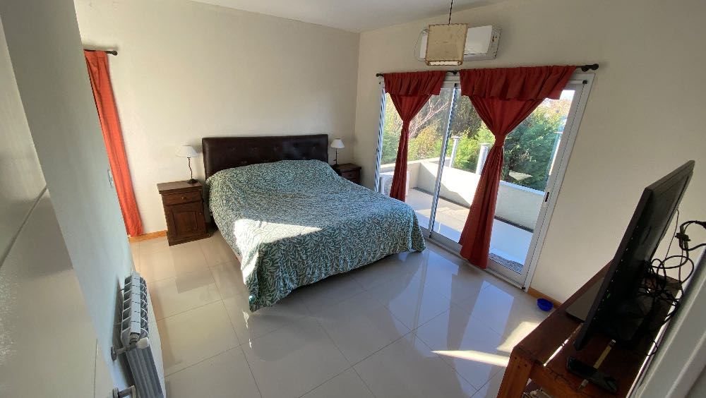 Tu próximo Departamento en Venta en Benavidez · barrio privado · dueño directo · 4 o más dorm · 5 cocheras - Imagen 4