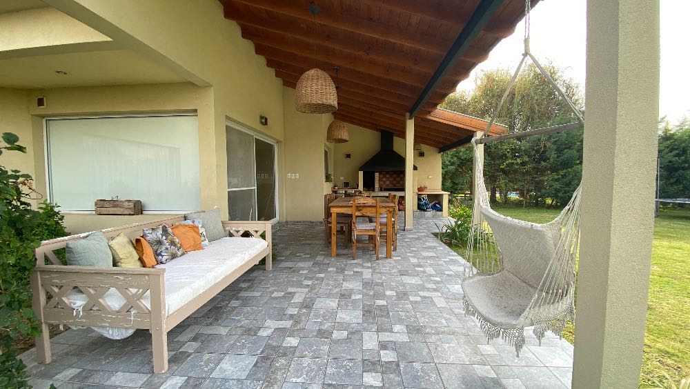 Dueo Directo Vende Casa En Barrio Cerrado Santa Teresa - Villanueva, Tigre - Casa en Venta en Benavidez con 4 dorm., 6 amb., 245 m2 cubiertos y 860 m2 totales - imagen 11
