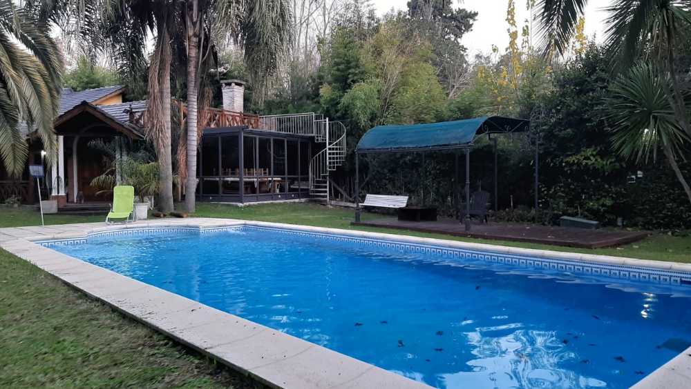 Parque Leloir, Hermosa Casa Quinta En Un Lugar Nico. - Casa en Venta en Ituzaingo con 3 dorm. y 250 m2 cubiertos - imagen 2
