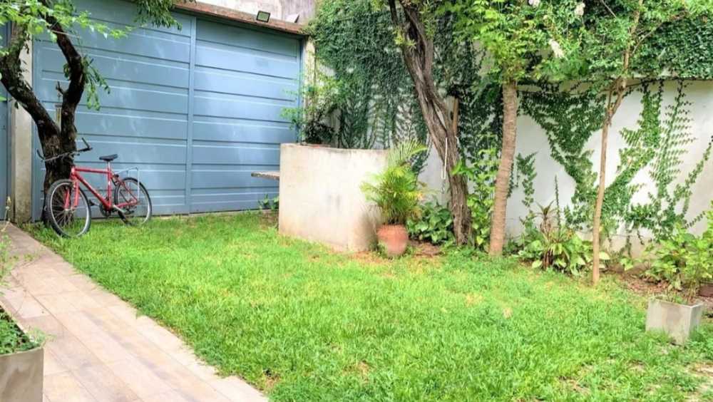 Ph En Venta En Ramos Mejia Zona Estacion Brian - Casa en Venta en Ramos Mejia con 4 dorm., 6 amb., 185 m2 cubiertos y 297 m2 totales - imagen 7