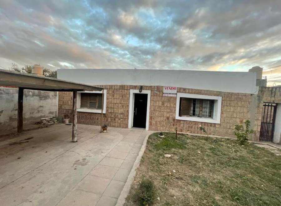 Casa En Venta En Villa Libertador Cordoba, Crdoba - Casa en Venta en Córdoba con 4 dorm., 6 amb., 165 m2 cubiertos y 277 m2 totales - imagen 2