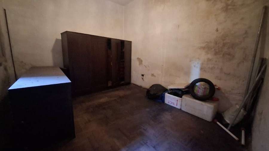 Venta De Ph 3 Ambientes A Reciclar Con Garage Y Terraza En Remedios De Escalada, Lans. - Casa en Venta en Remedios de Escalada con 2 dorm., 3 amb., 64 m2 cubiertos y 64 m2 totales - imagen 10