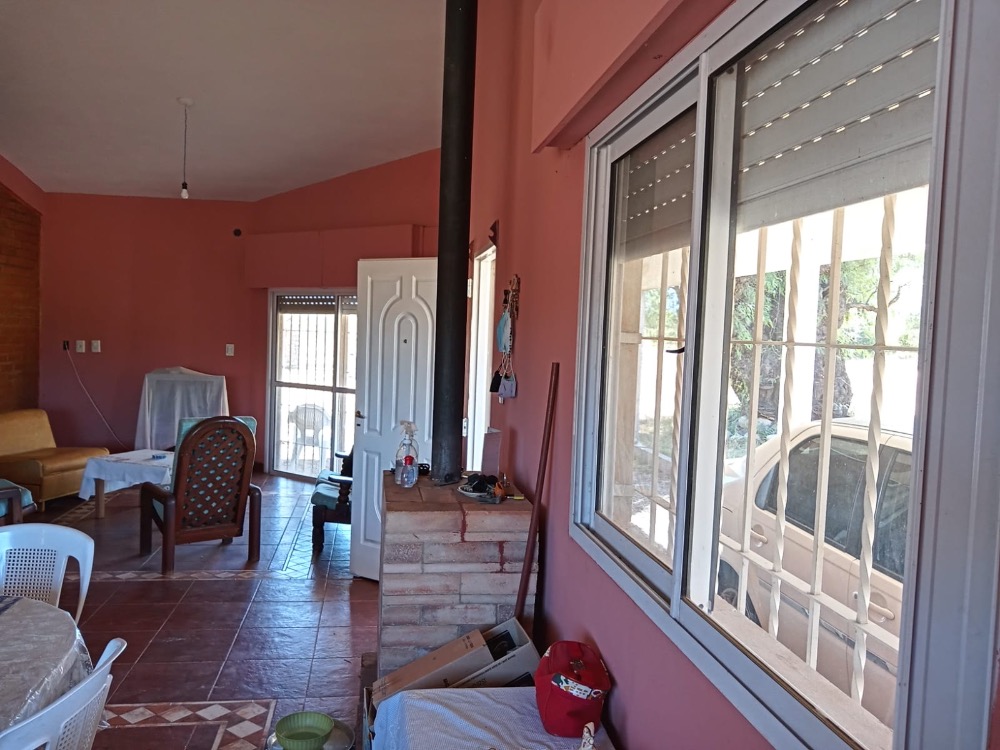 Tu próxima Casa en Venta en Cortaderas · dueño directo · 3 dorm · 2 cocheras · 2,5 m² de lote - Imagen 1