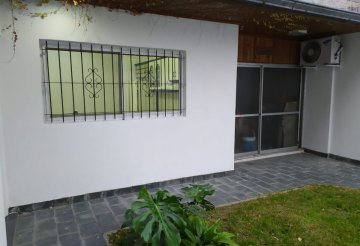 Casa en Venta en Wilde con 2 dorm y 120 m² de lote - Imagen 3
