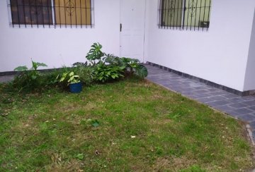 Casa en Venta en Wilde con 2 dorm y 120 m² de lote - Imagen 2