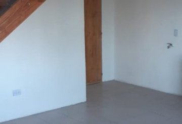 Casa en Venta en Bariloche con · dueño directo · 1 dorm · 1,05 m² de lote - Imagen 3