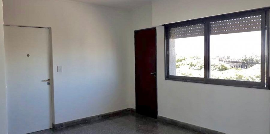 Departamento en Venta en La Plata con 2 dorm. y 65 m2 cubiertos - imagen 2