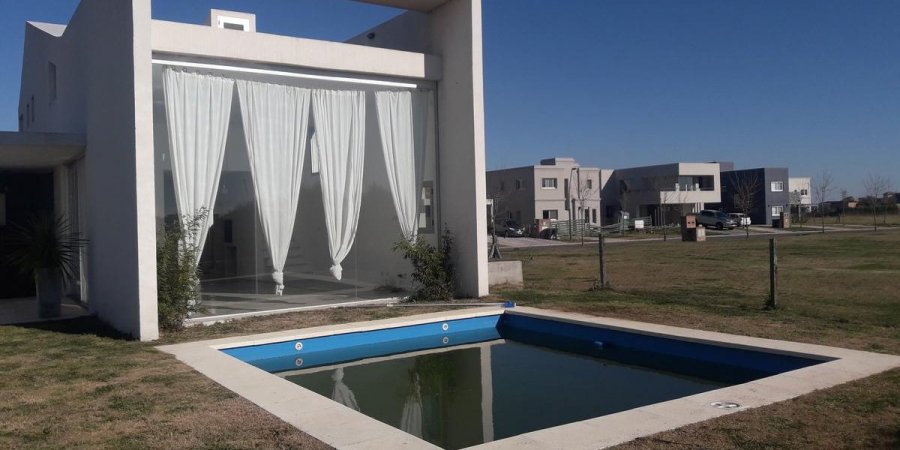 Casa en Venta en Belen de Escobar con 3 dorm. y 200 m2 cubiertos - imagen 2