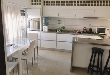 En Mar del Plata, Departamento en Venta · dueño directo · 4 o más dorm · 290 m² de lote - Imagen 3