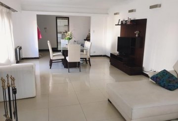 En Mar del Plata, Departamento en Venta · dueño directo · 4 o más dorm · 290 m² de lote - Imagen 4