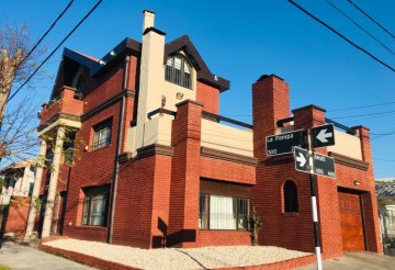 En Mar del Plata, Departamento en Venta · dueño directo · 4 o más dorm · 290 m² de lote - Imagen 1