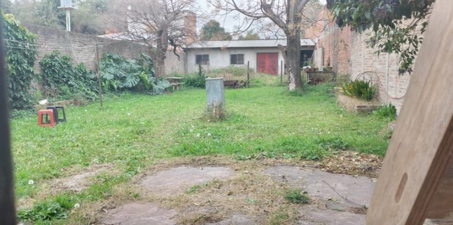 Gran Casa A Reciclar - Oportunidad Inmobiliaria! Terreno Muy Grande! - Casa en Venta en Esteban Echeverria con 3 dorm., 6 amb., 189 m2 cubiertos y 625 m2 totales - imagen 8